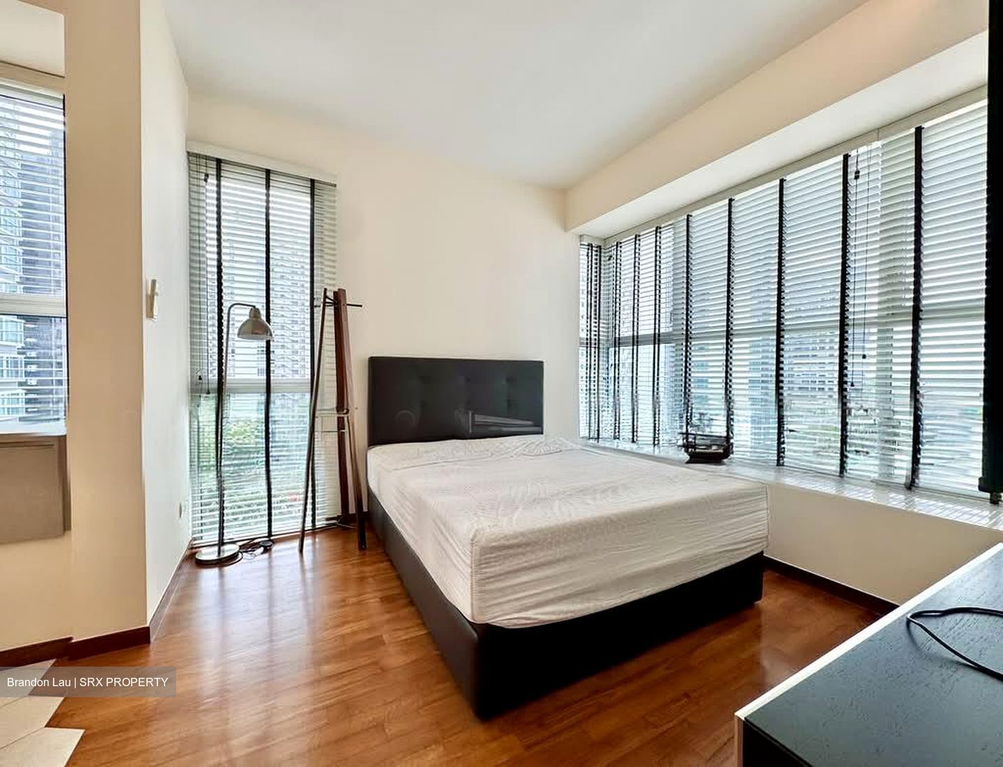 The Esta (D15), Condominium #580296241